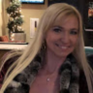 Meet your Posher, Elena